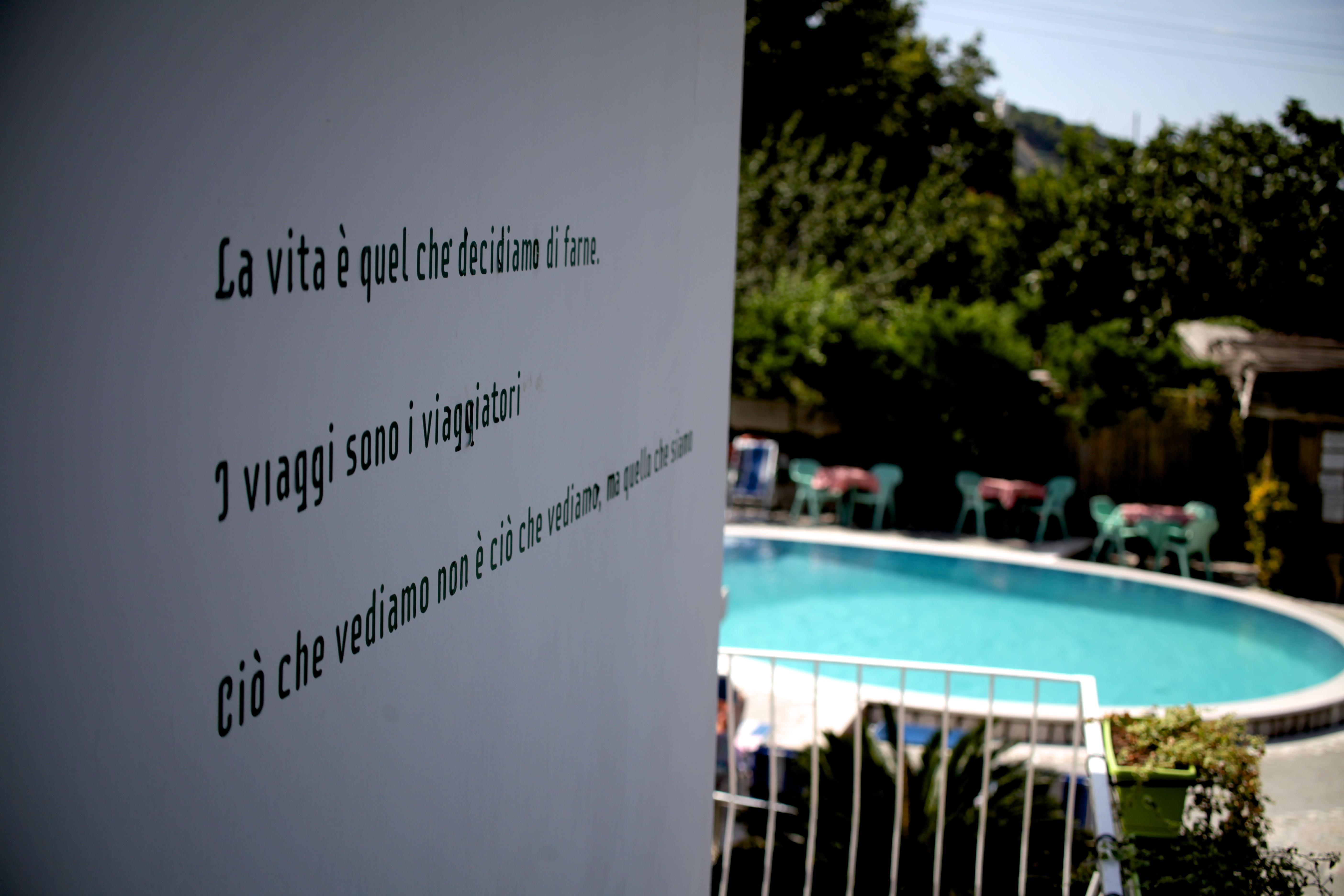 Hotel Carmencita Anacapri  Exteriör bild